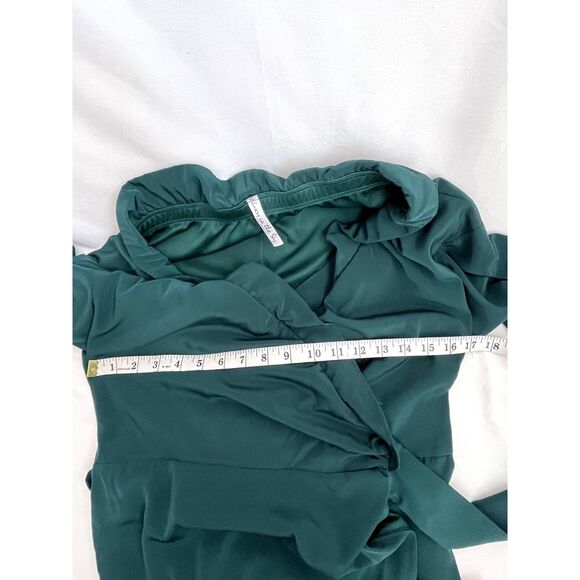 Lucy in the Sky Emerald Green Ruffle Trim Dress Size S Belted Romantic Cocktail - Picture 10 of 11